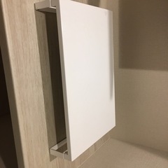 モニターラック