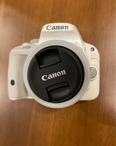 Canon kiss x7 ホワイト美品です。箱ごと綺麗に全部揃ってます。
