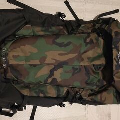 ノースフェイス　テルス35　カモフラ柄