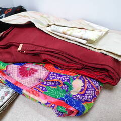 ☆★【旧家蔵出し】時代物 帯 着物 和服帯 女性和服 和装 リメイク素材 ハンドクラフト 和柄 ビンテージ 現状品 まとめて 重さ8㌔位の画像