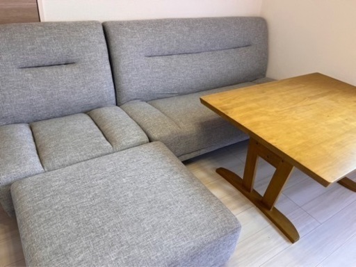 【美品】ソファ（3人掛けと1人掛け＋オットマン）セット！（※テーブルはついてません）