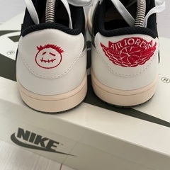 NIKE エアジョーダン1 トラヴィス　オリーブの画像