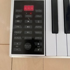 電子ピアノ  
