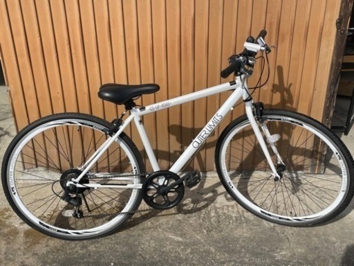 ●クロスバイク　OUTER LIMITS 白●6段ギア