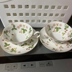 ウェッジウッドコーヒーカップ　ランチバックの画像