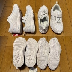 【取引完了】未使用品2足セット[シュンソク] スニーカー 通学履き 幅広 軽量 22.5cm 3E キッズ 男の子 女の子 JJ-184の画像