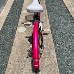 🚺女の子用自転車です‼️22インチになります‼️綺麗ですよ‼️の画像