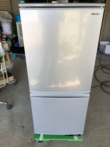 (売約済み) SHARP シャープ SJ-D14E-S 冷蔵庫 2ドア 137L 右開き 左開き つけかえどっちもドア LED照明 2019年製