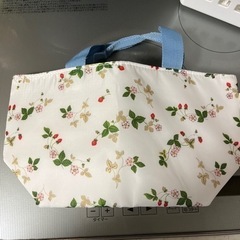 ウェッジウッドコーヒーカップ　ランチバックの画像