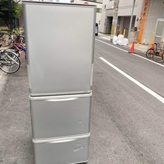 🌸3ドア冷凍冷蔵庫✅安心保証付け㊗️設置込み🚘大阪市内無料配達