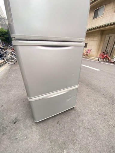 ?3ドア冷凍冷蔵庫✅安心保証付け㊗️設置込み?大阪市内無料配達