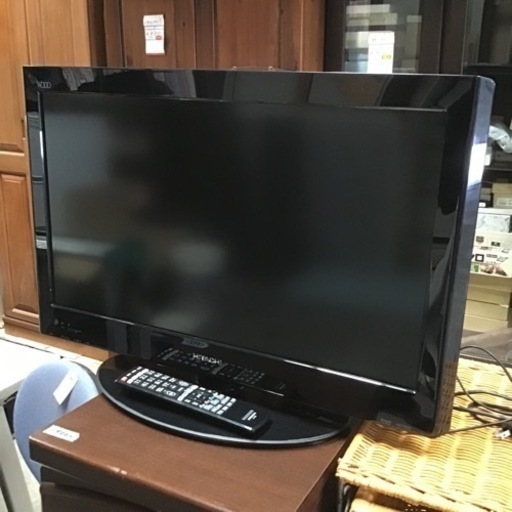 HITACHI 液晶テレビ　2010年製　26型