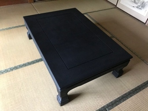 しっかりとした重量感溢れる座卓！売ります