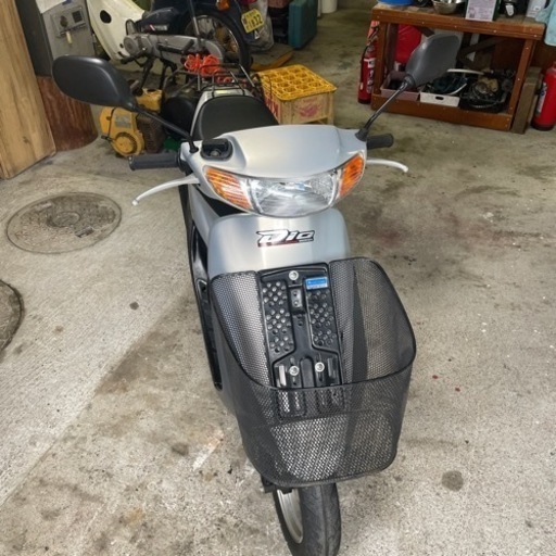 ホンダ |HONDA　ライブディオZX | Live Dio ZX  2400KM走行