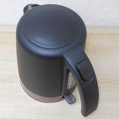 【平日取りに来ていただける方】2020年製★電気ケトル★アイリスオーヤマ★BLIKE-D1000-B★デザインケトル★約1L★ブラック系(3Z0014)の画像