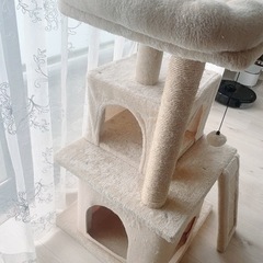 キャットタワー　アイボリー