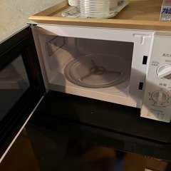 冷蔵庫　電子レンジ　引き取りなら無料！の画像