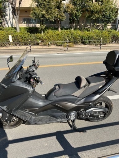 tmax 2013年式　sj１２j　大阪発