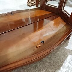 イタリア製｜象嵌細工｜ガラスキャビネット