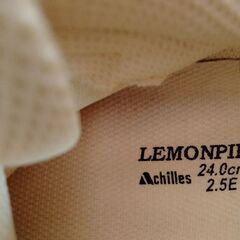 【2-3週間使用】瞬足 スニーカー 24.0(2.5E)の画像