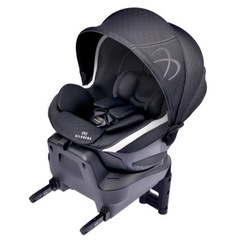 チャイルドシート エールべべ プレミアム クルット 3i 中古品...