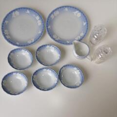 ディナーセット　大皿　取皿　調味料入れ　ポットの画像