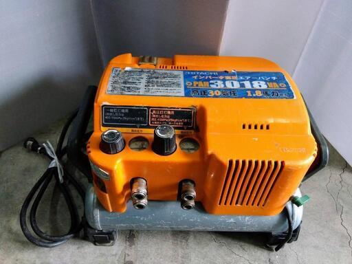 HITACHI\n\nインバータ高圧エアーパンチ\n\nPAH3018VA \n\n高圧30気圧\n\n1.8馬力相当\n\nジャンク品です\n\nパーツ取りにいかがですか？！\n