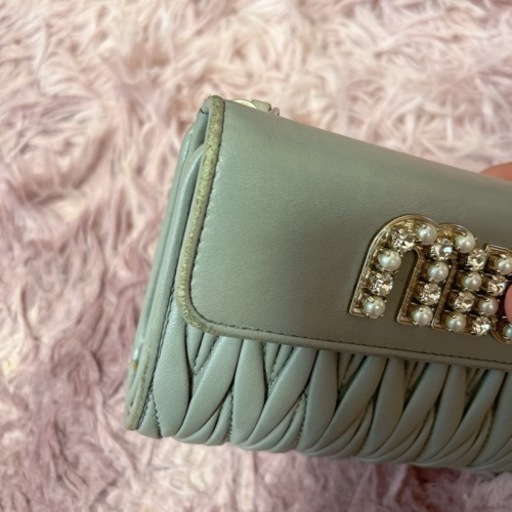 MIUMIU 財布
