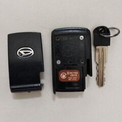 即納★交渉OK★定形コメントNG★ダイハツ タント L375S L385S 純正 スマートキー キーレス リモコン 片側パワースライド★緑ランプ 刻印B 動作OK★互換製＝自己責任★逆光画像★電池収納済★質問NG★完全ジャンク扱い★返品不可★お返事は可能な限り迅速にさせていただきます。の画像