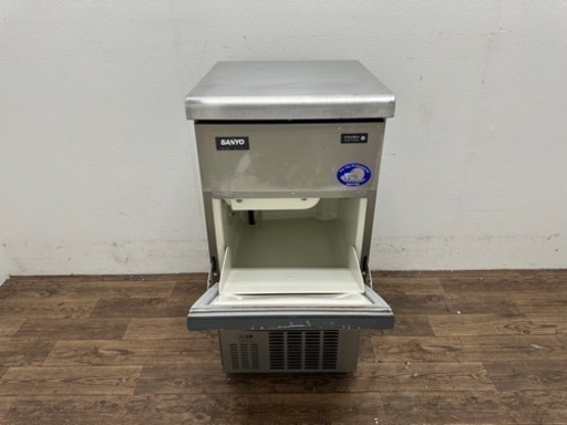 Panasonic　パナソニック　（旧サンヨー）　業務用　全自動製氷機　キューブアイス　店舗　飲食店　SIM-S28A