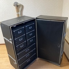 ワードローブトランク