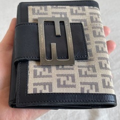 フェンディ財布 fendi 