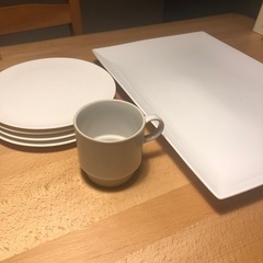 食器まとめ売りの画像