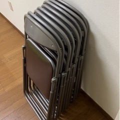 パイプ椅子　8脚　バラでのお譲りもOK⭕️の画像