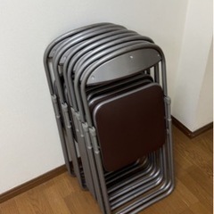 パイプ椅子　8脚　バラでのお譲りもOK⭕️の画像