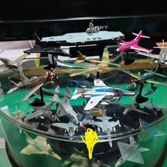 配達可 世界の戦闘機と色々　22個セットの画像
