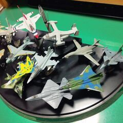 配達可 世界の戦闘機と色々　22個セットの画像