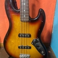 Fender Jazz Bass フェンダージャズベース 特別セット ベースアンプ・ストラップ付き