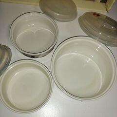 新品未使用　ふたあり小鉢３個セット　ネコ 猫 ねこ 蓋付きタッパー　蓋付き小鉢の画像