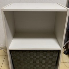 カラーボックス　カゴ付き
