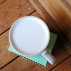 マグカップ　パイナップル柄