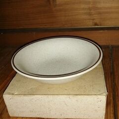 少し深めのお皿