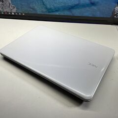 NECノートパソコン　Lavie LS550/A