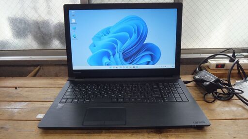 ノートパソコン Toshiba Satellite B65
