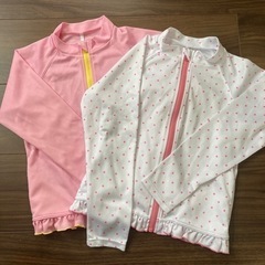 ラッシュガード女の子2枚セット　サイズ120