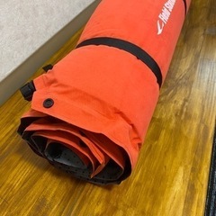 お買い得　インフレータマット　キャンプに　車中泊にの画像