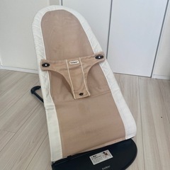 (決まりました) バウンサー　Baby Bjorn