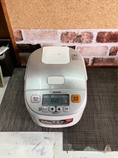 ☆美品☆2020年製　Tiger炊飯ジャー