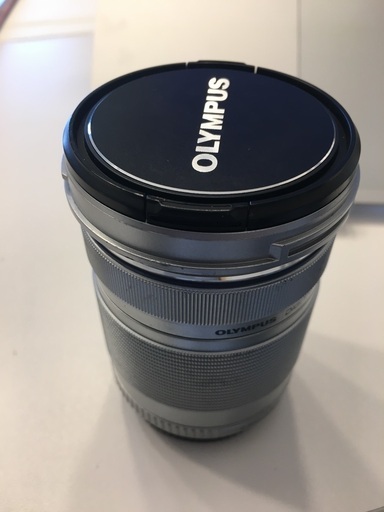 【中古／キャップ付き】OLYMPUS ズームレンズ【40-150mm】