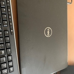 Dell latitude 5590の画像